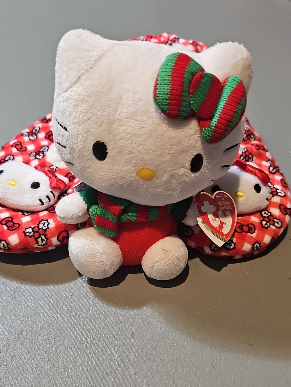 Hello Kitty 2012 Holiday Plush Ty Stuff Animal Beanie Baby 6" Vintage Kids